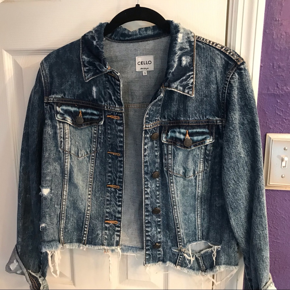 Distressed cropped jean jacket